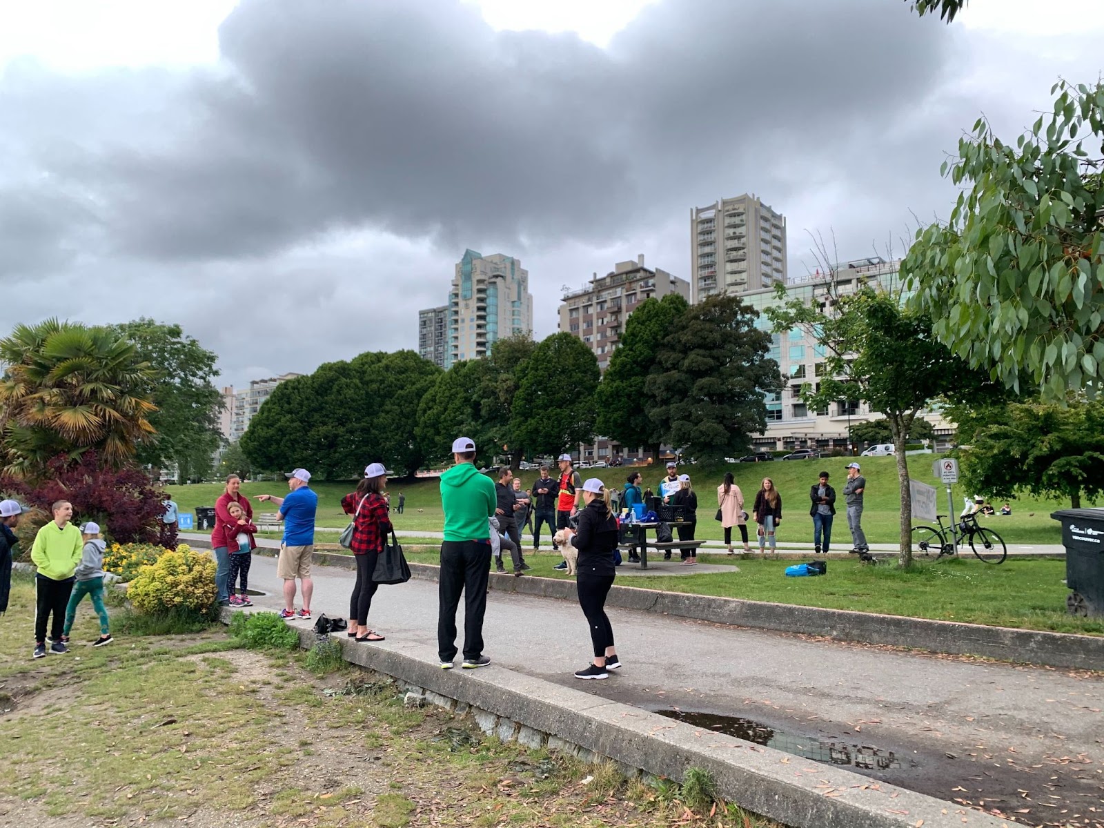 People gathering for Peter's run